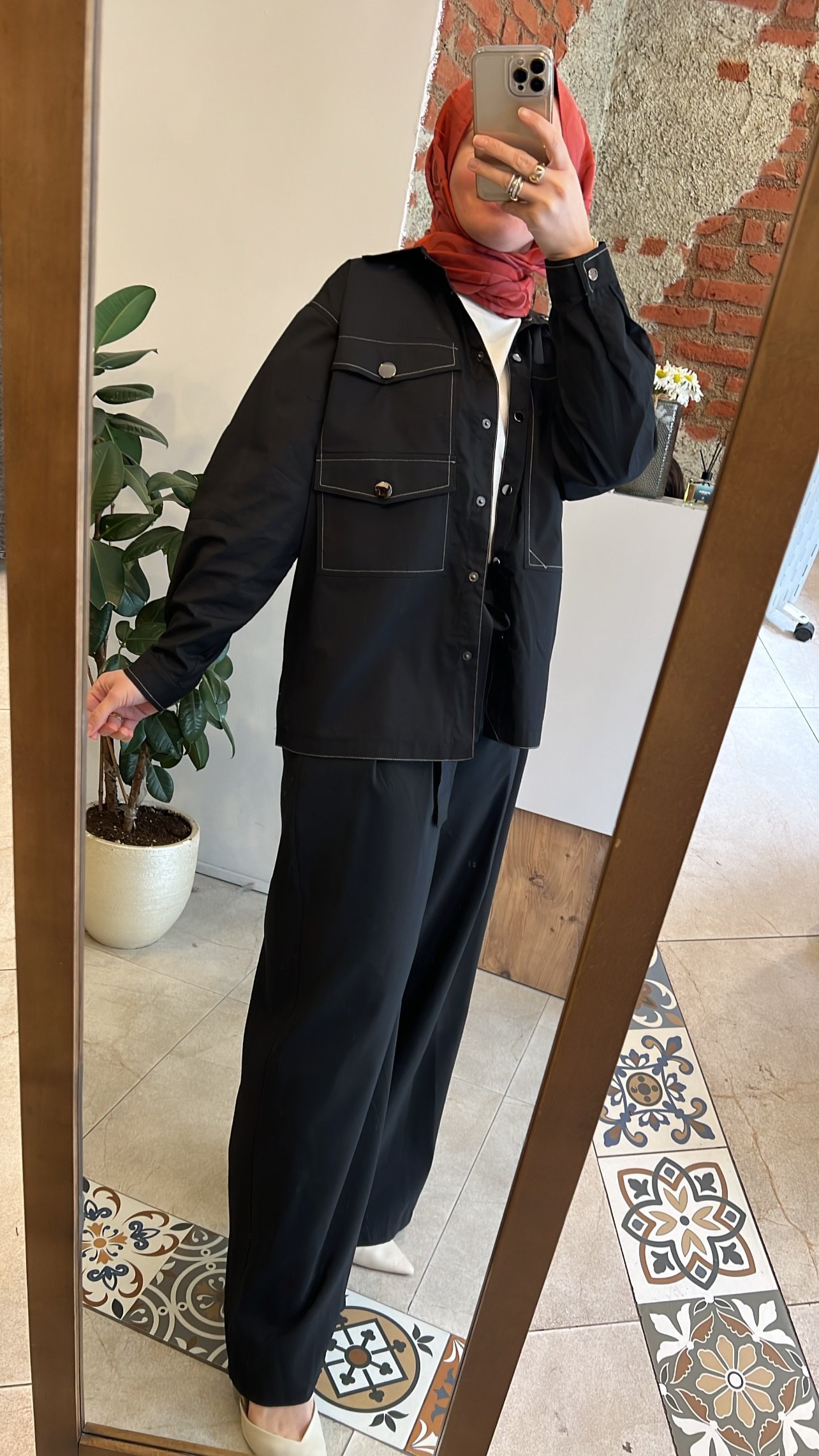 Arkası baskılı önü cep detaylı gömlek siyah CEREMONY