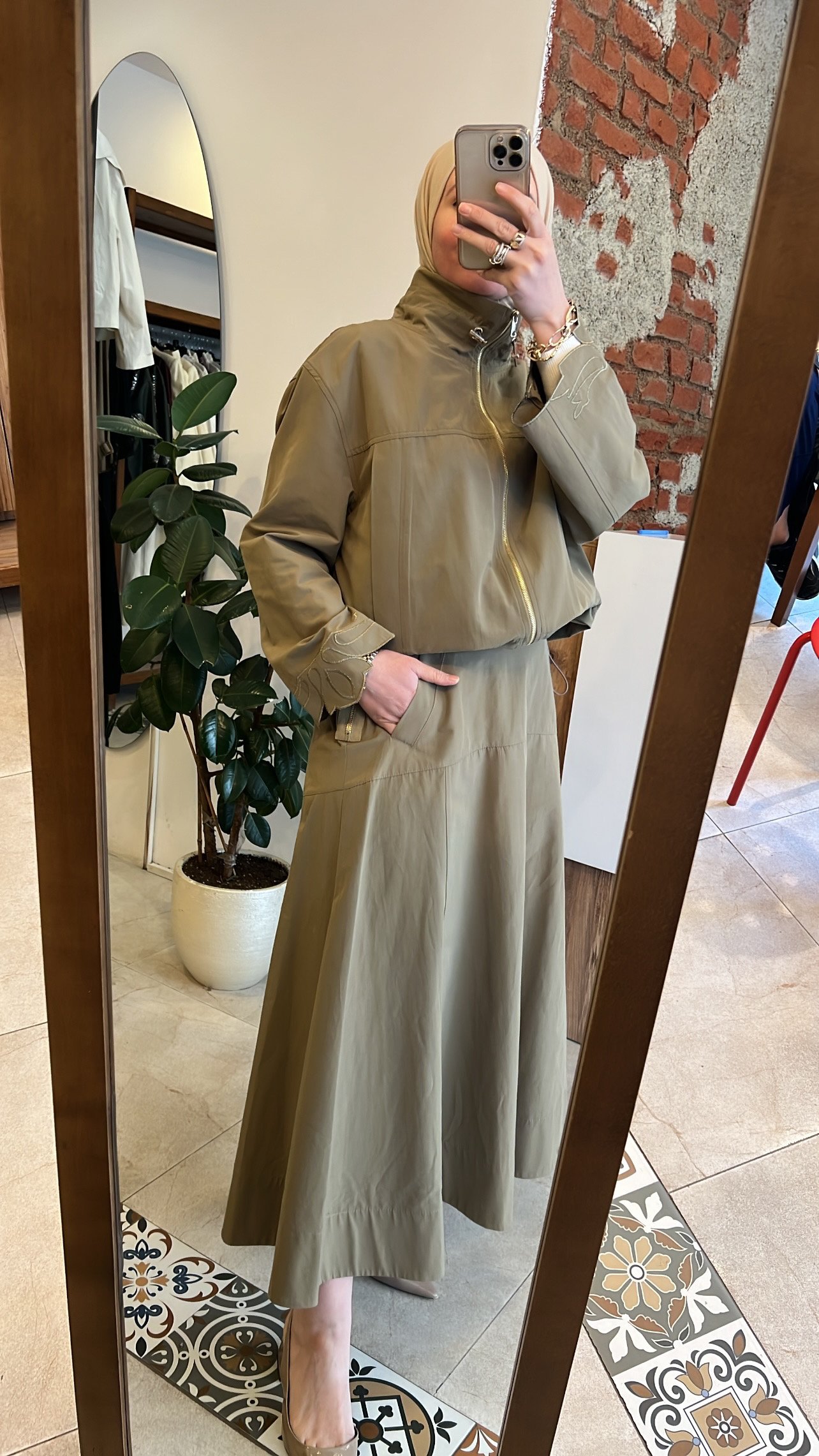 Arlo etek haki VENÖVE