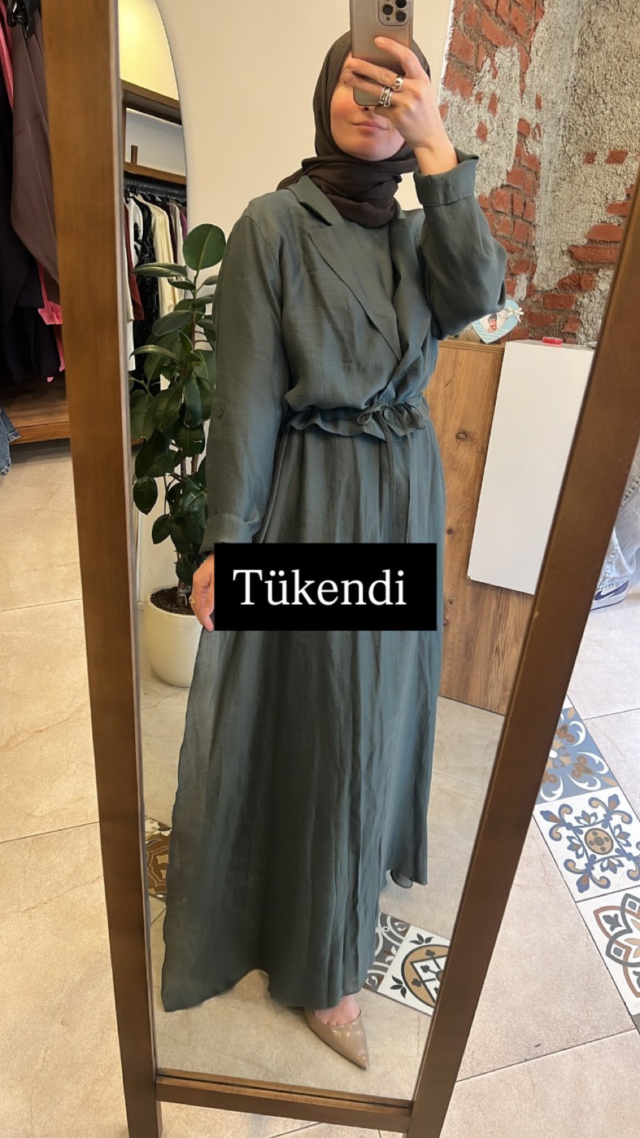 Bolerolu kolsuz elbise yeşil CEREOMONY