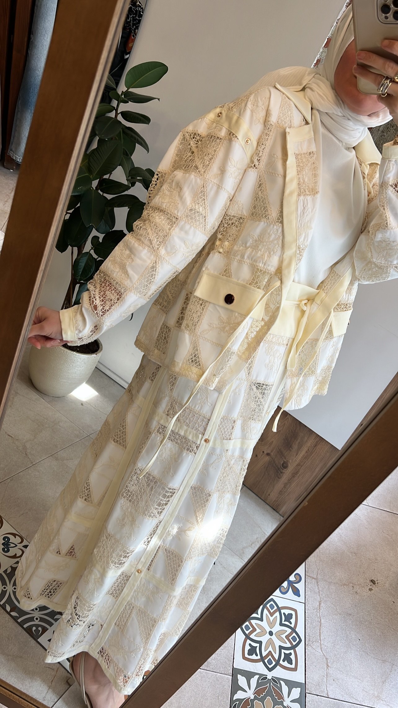 çiçek nakışlı etek CEREMONY