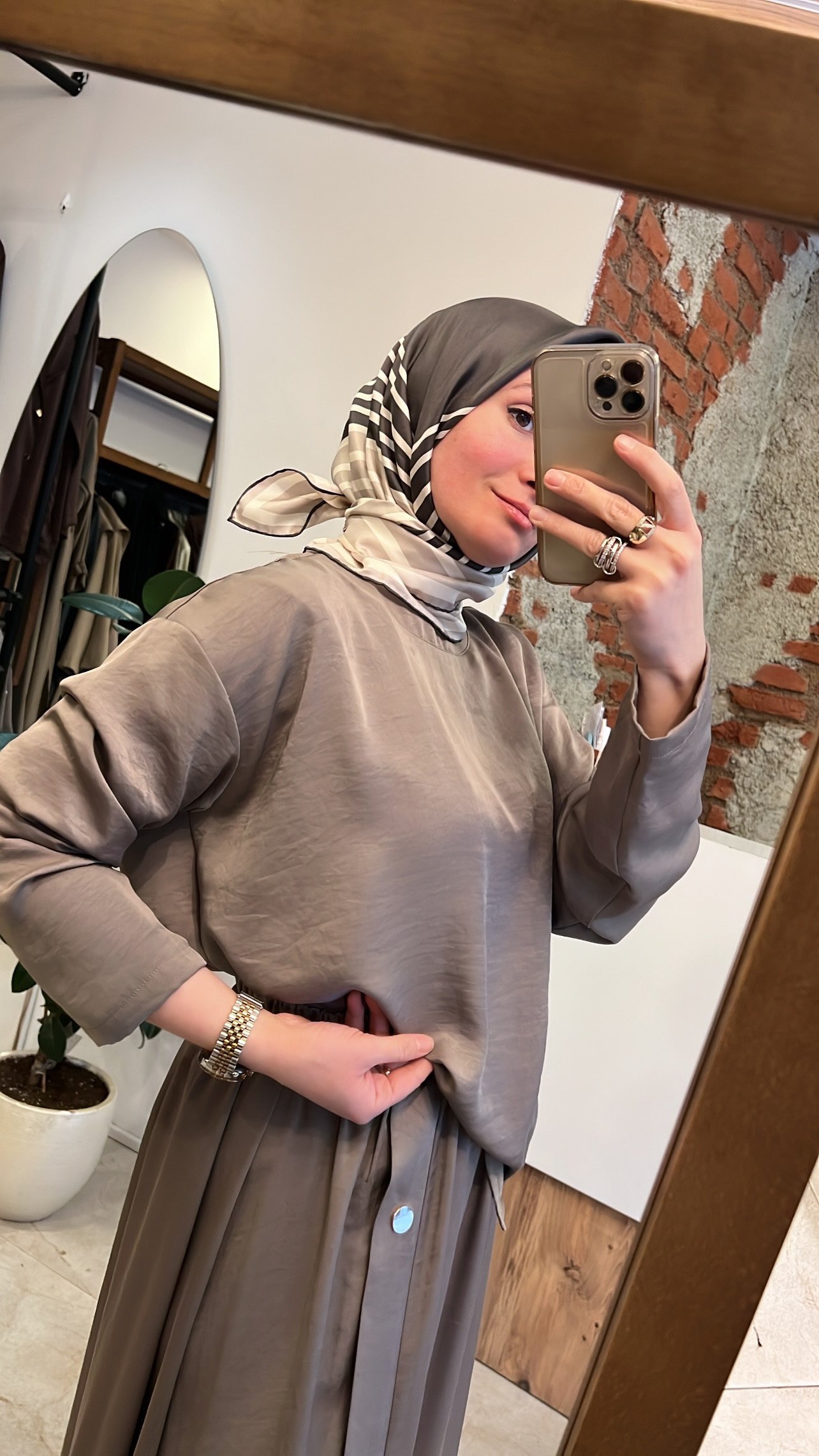 Çıt çıt detaylı sapphire takım küf CEREMONY