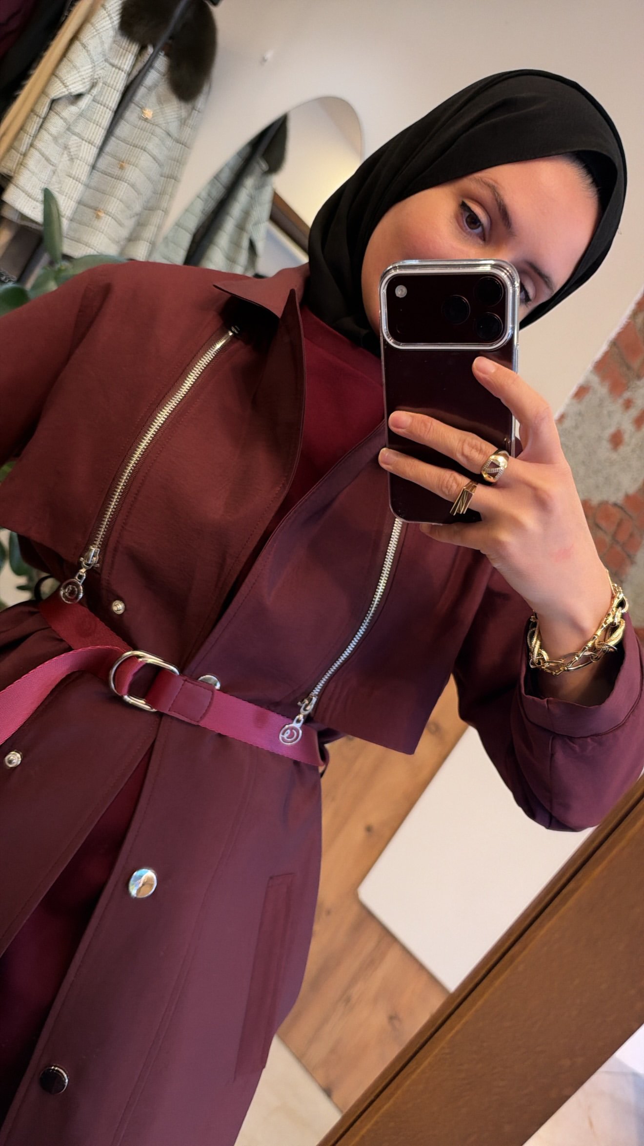 Fermuar detaylı yeleğe dönüşebilen Laura trench CEREMONY