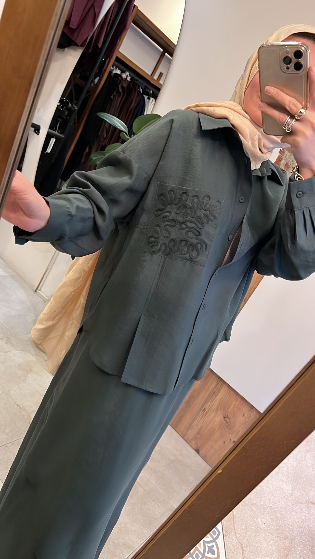 İşlemeli tensel takım yeşil CEREMONY