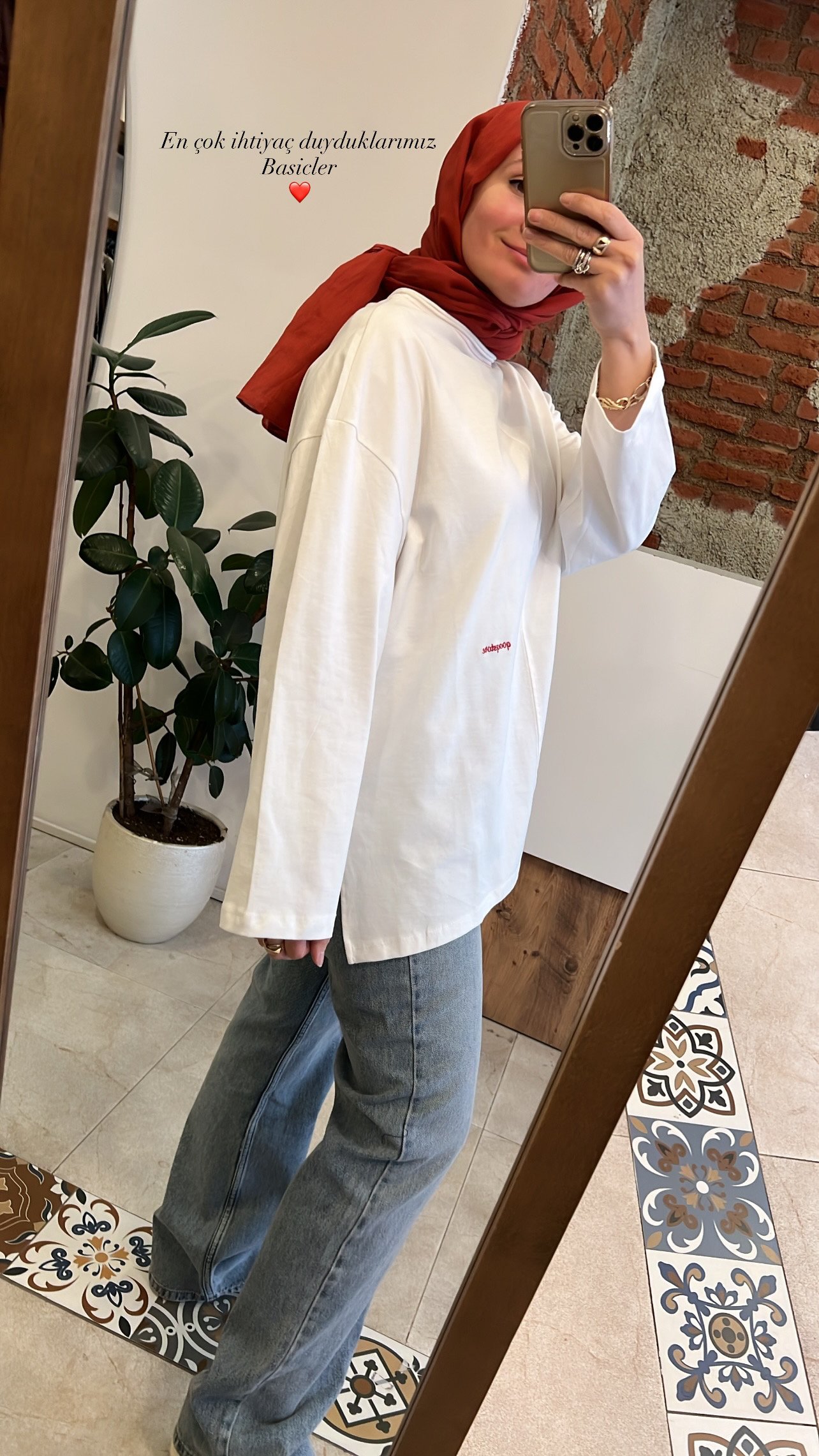 Nakışlı sweat beyaz QOOQ