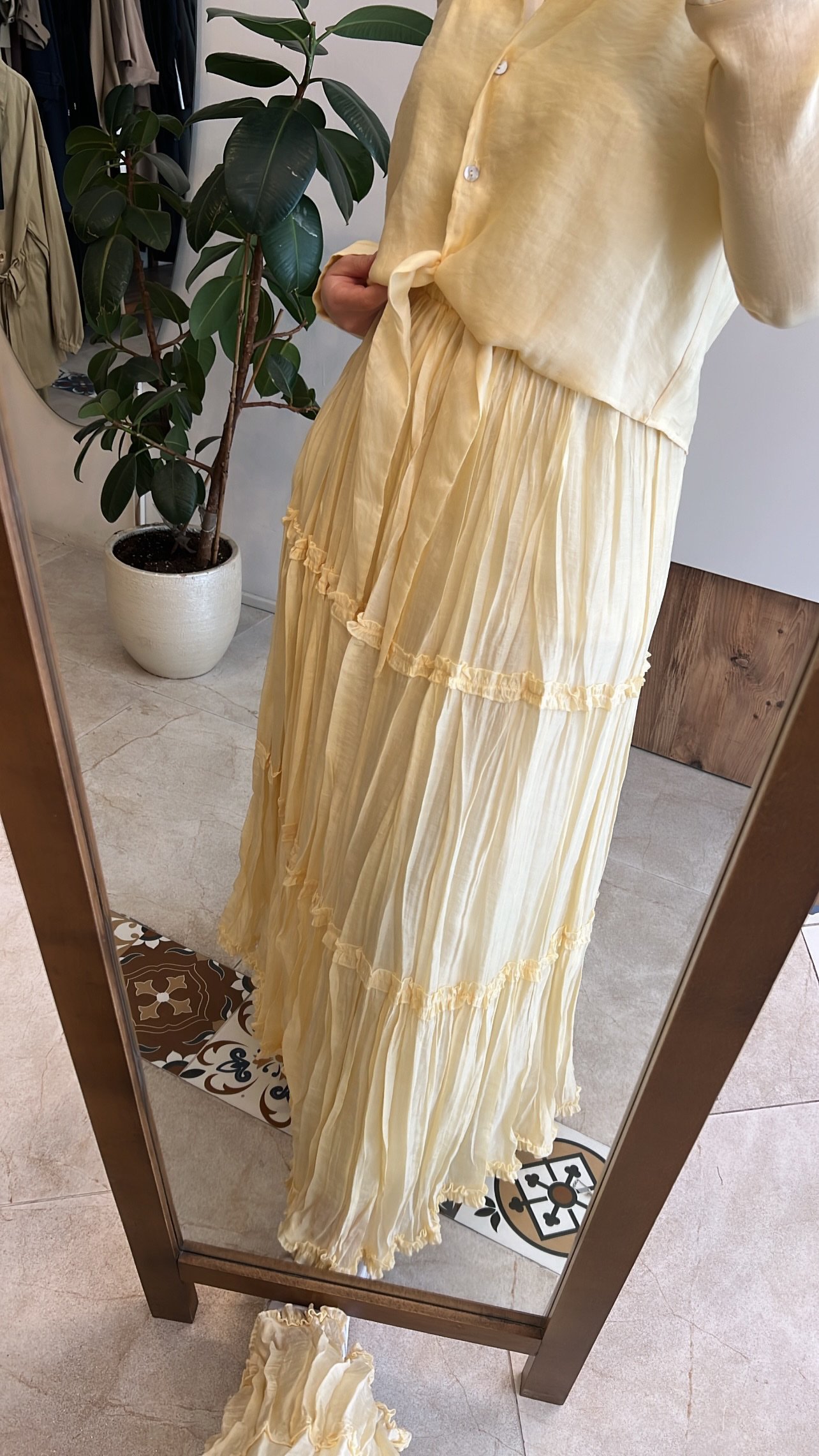 Önden bağlamalı Nil takım sarı CEREMONY