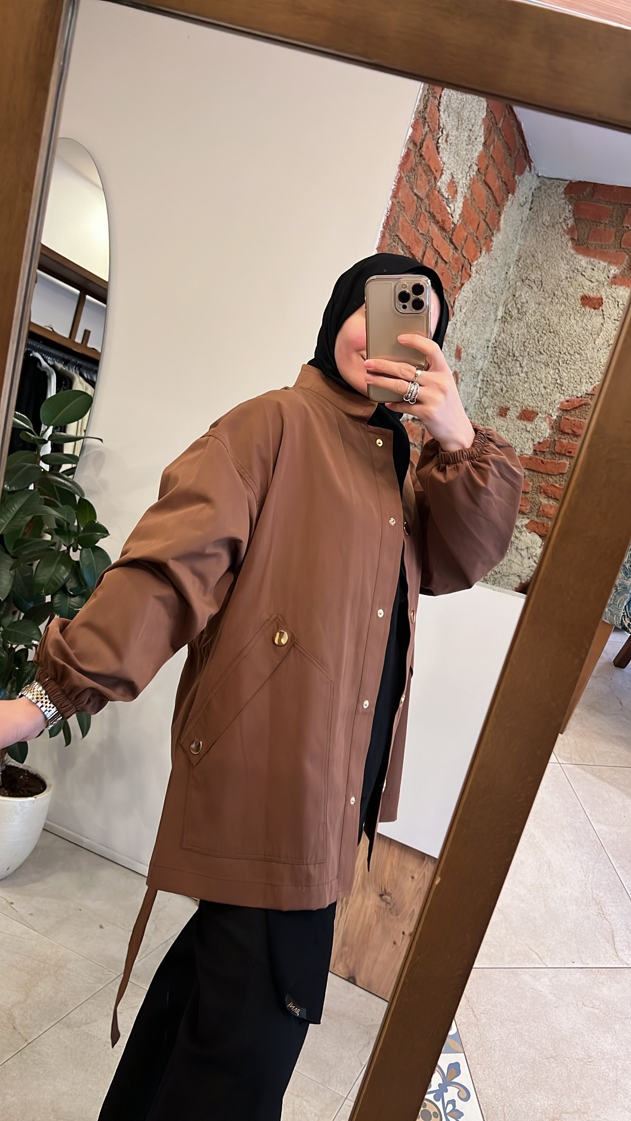 Önden çıt çıtlı detaylı kap kahve CEREMONY