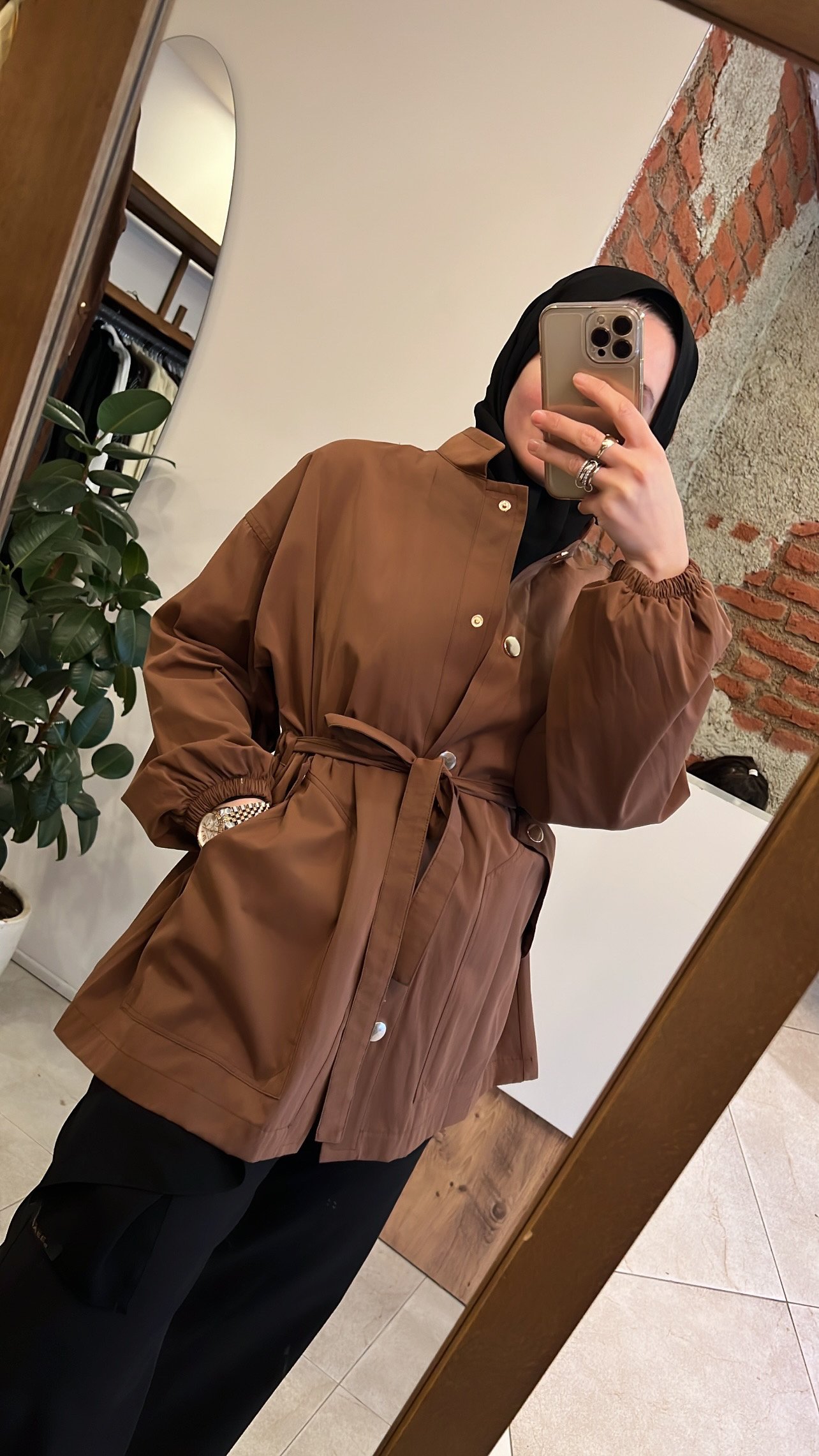 Önden çıt çıtlı detaylı kap kahve CEREMONY