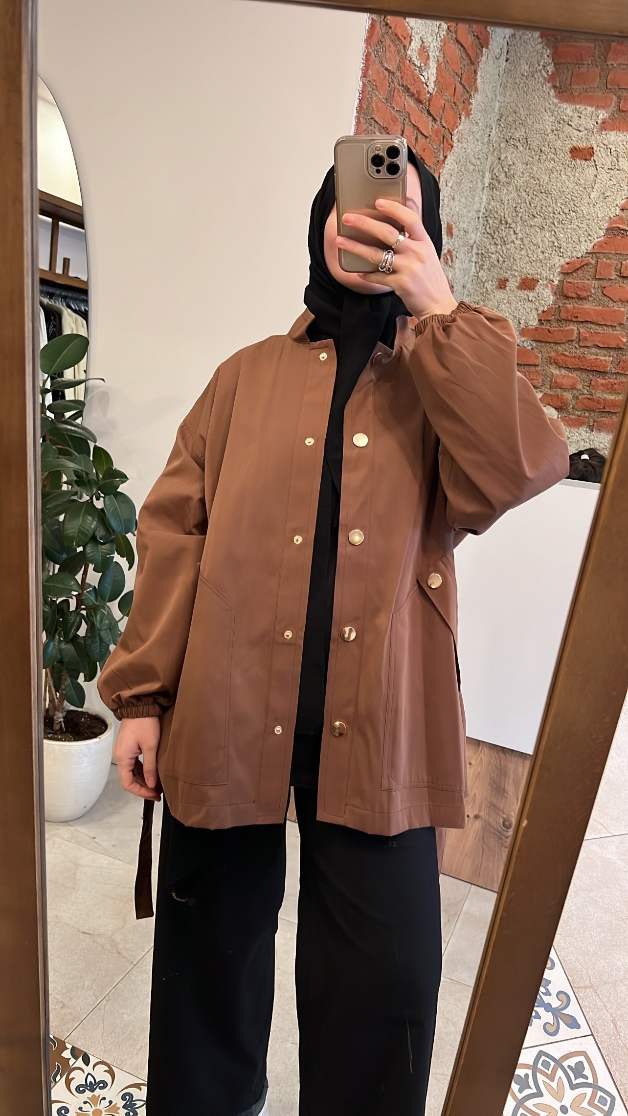 Önden çıt çıtlı detaylı kap kahve CEREMONY