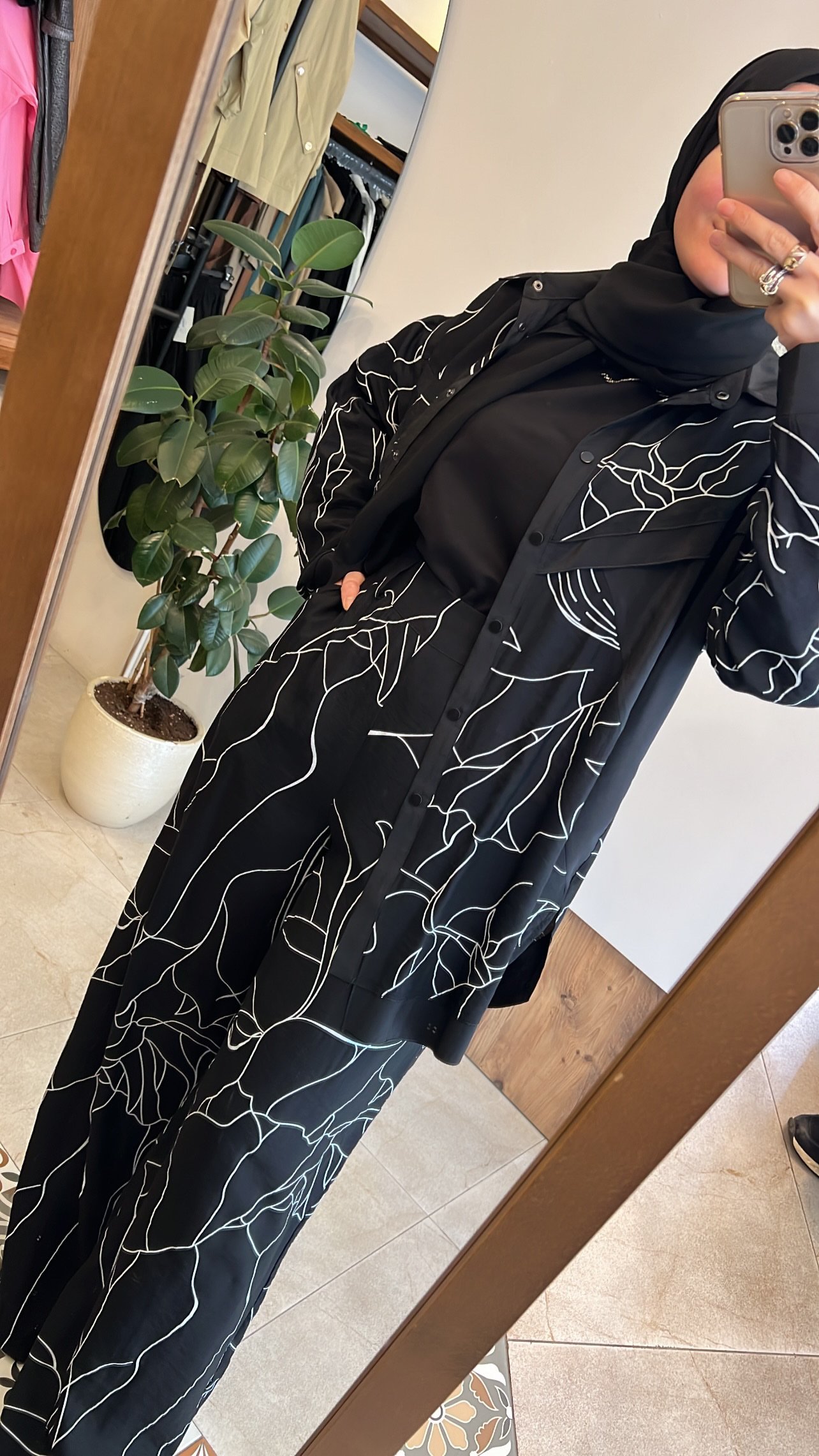 Önden çıt çıtlı samarra pantolonlu takım CEREMONY