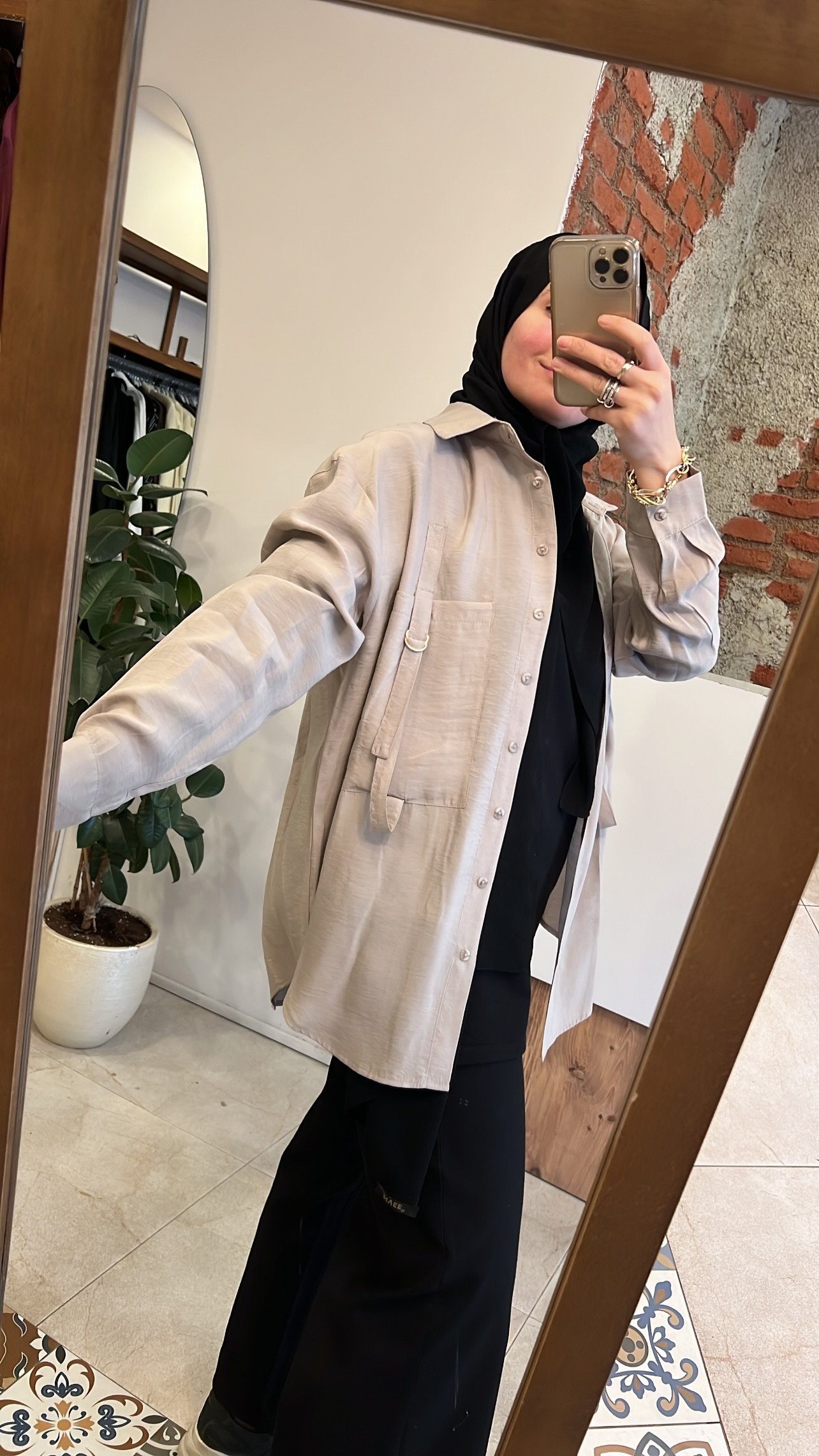 Önden iki cepli gömlek taş CEREMONY