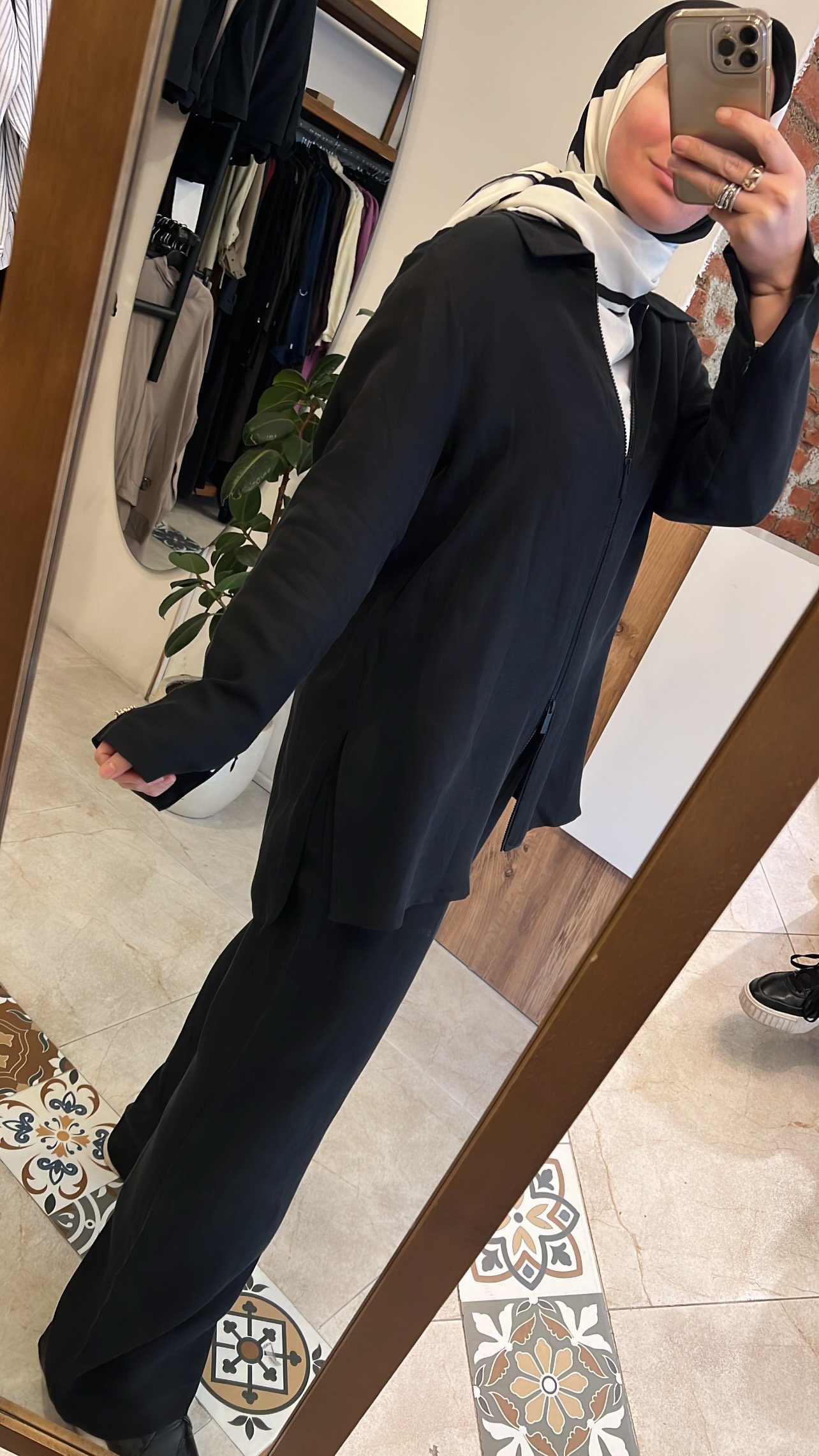Önü fermuarlı ipek keten takım siyah MİSS DALİDA