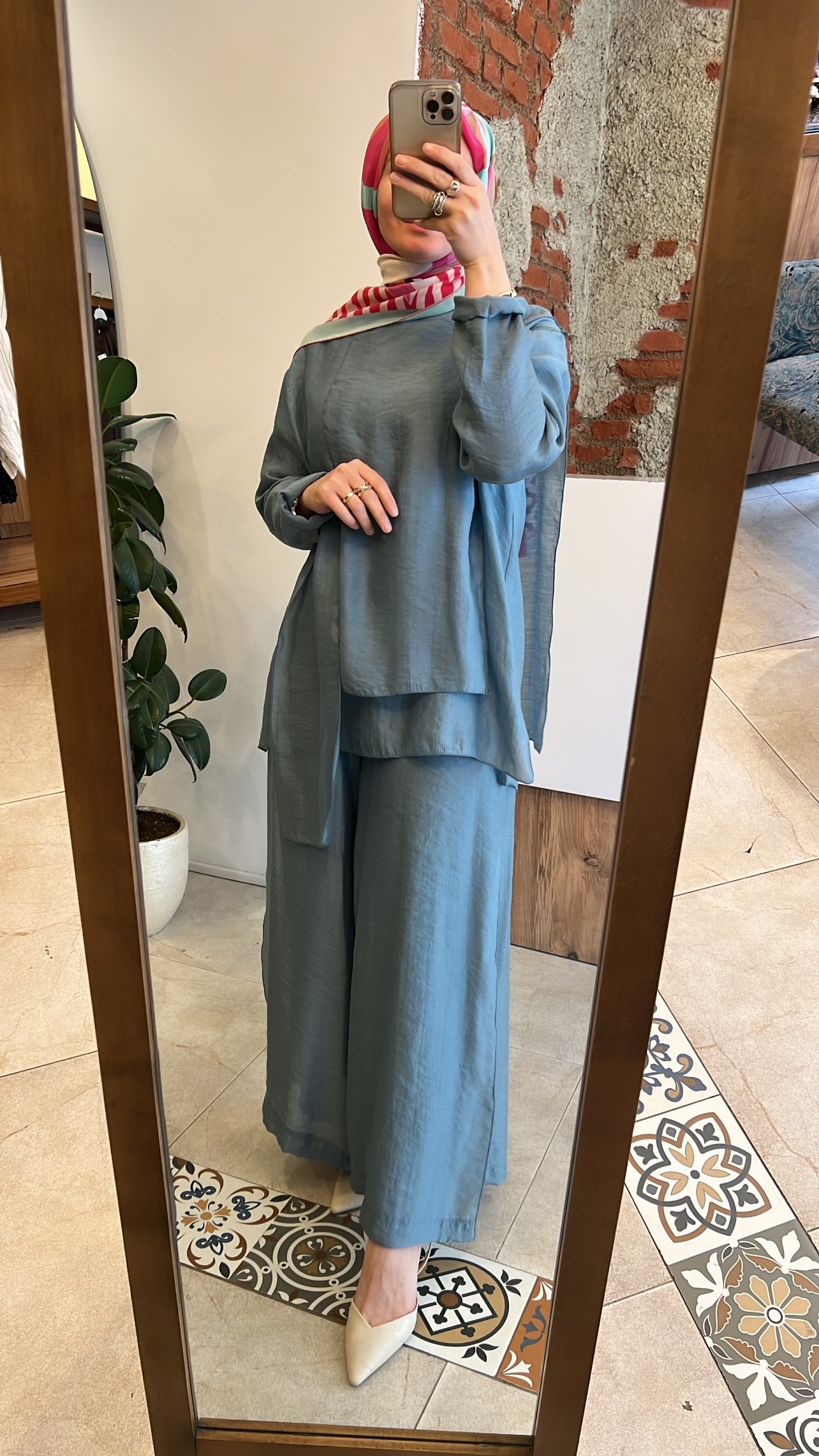 Parçalı Nil takım mavi CEREOMNY