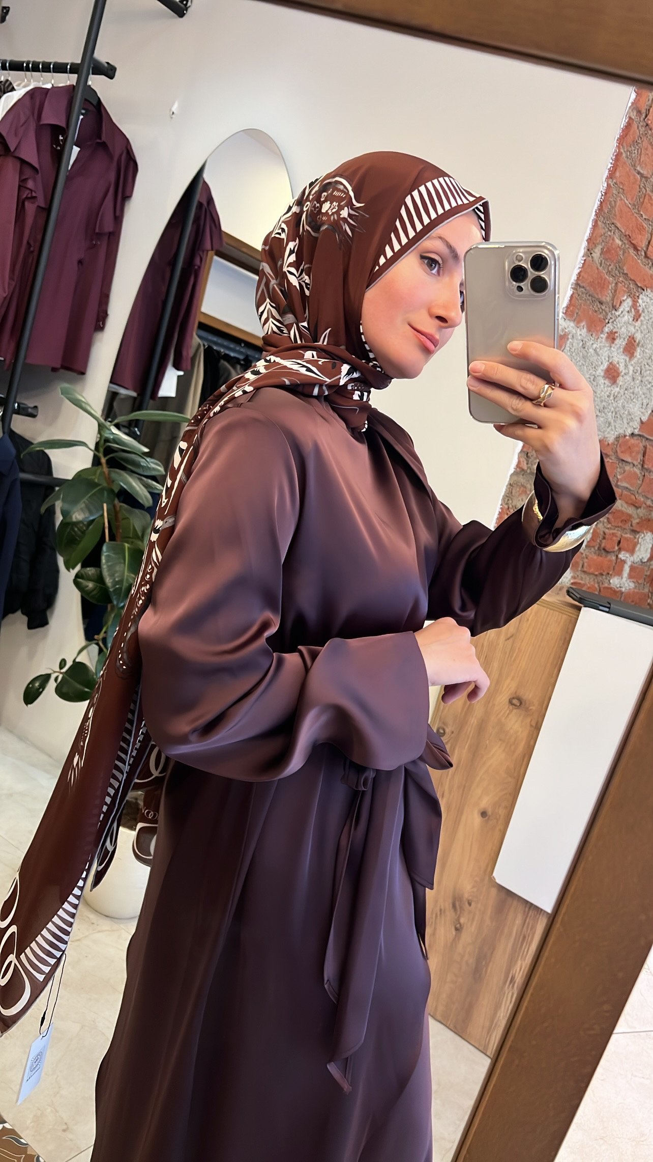 QOOQ saten takım bordo