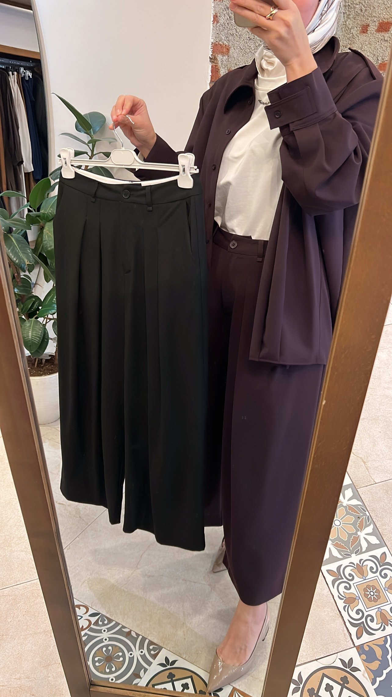 QOOQ siyah pileli pantolon