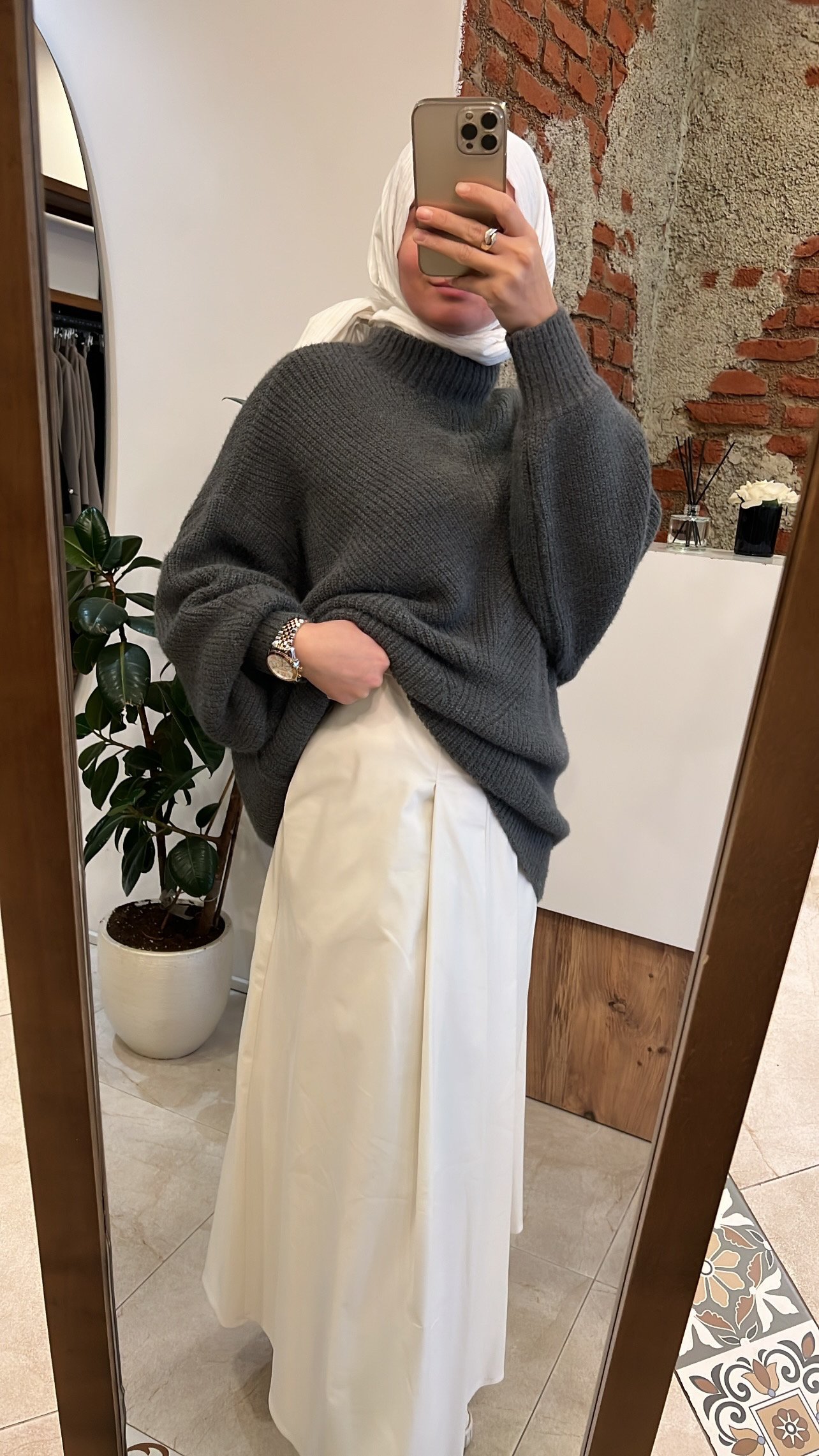 QOOQ triko kazak gri 