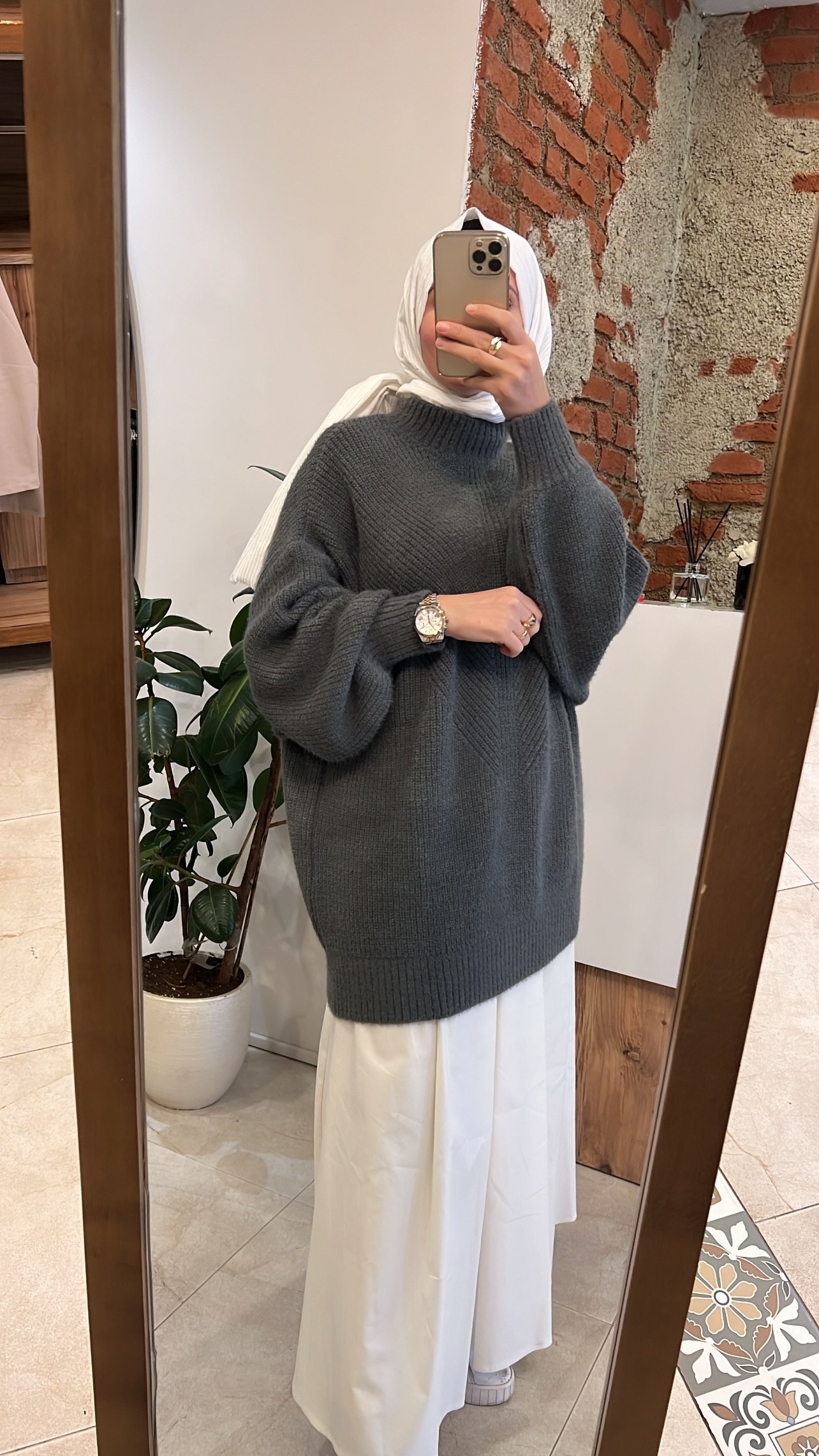 QOOQ triko kazak gri 