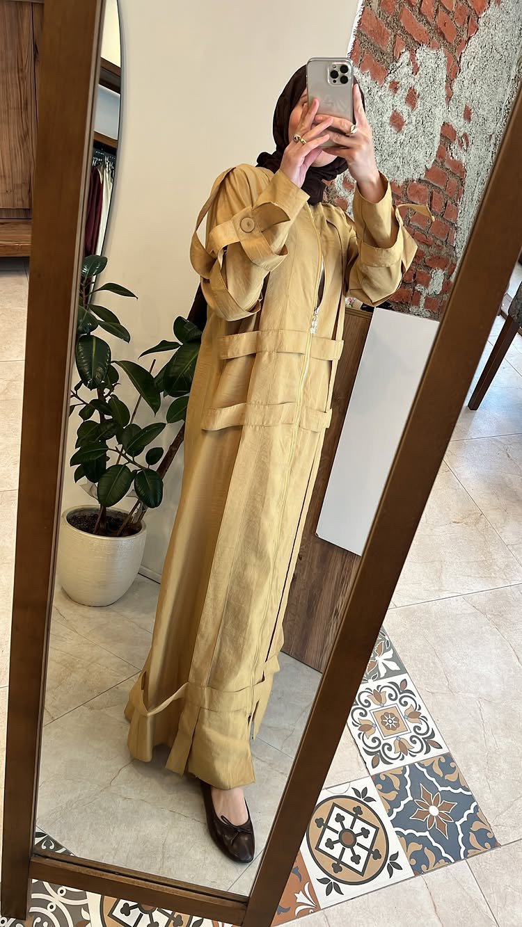 Şerit Detaylı Kap Hardal Ceremony