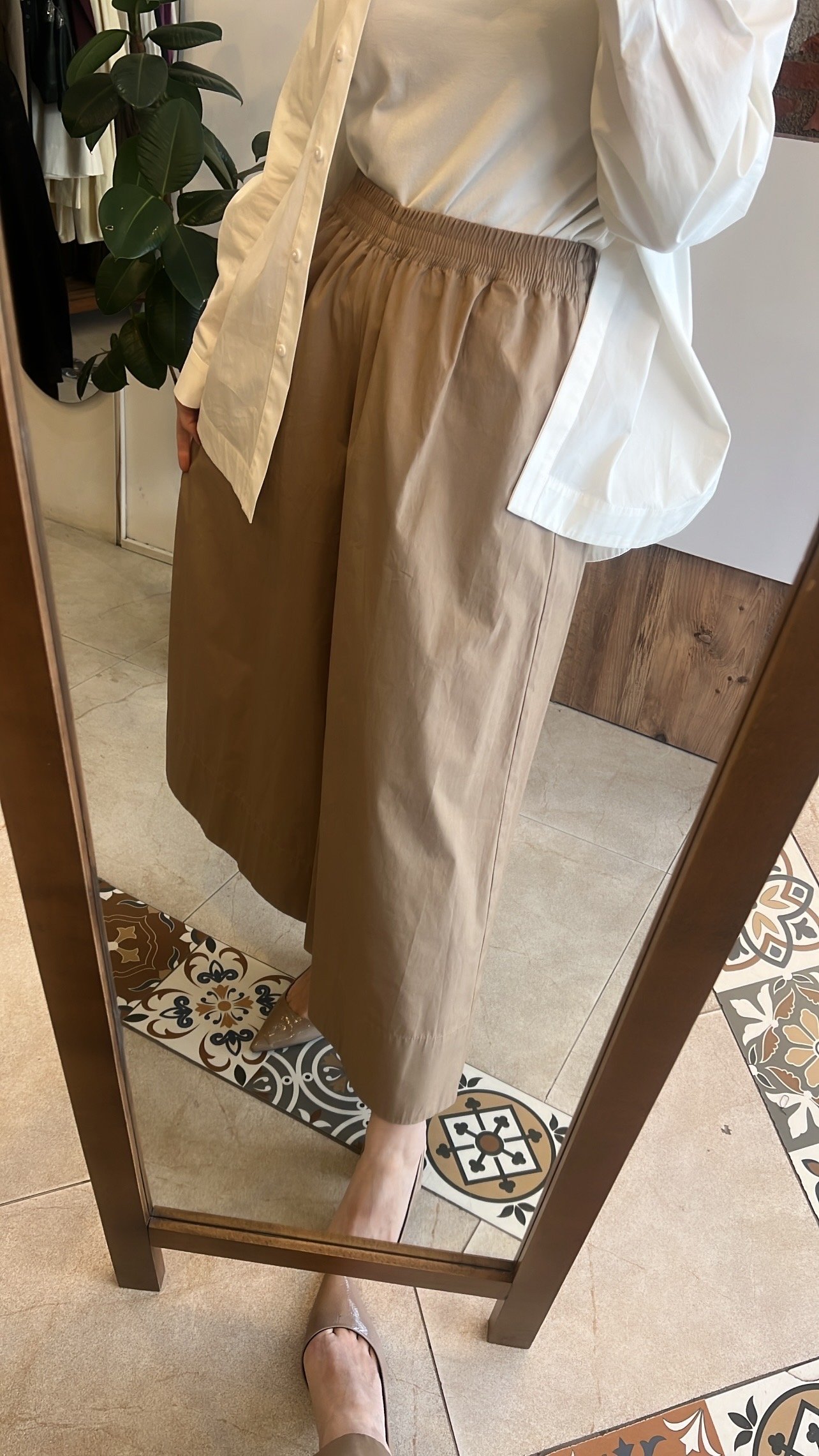 Sole pantolon camel VENÖVE 