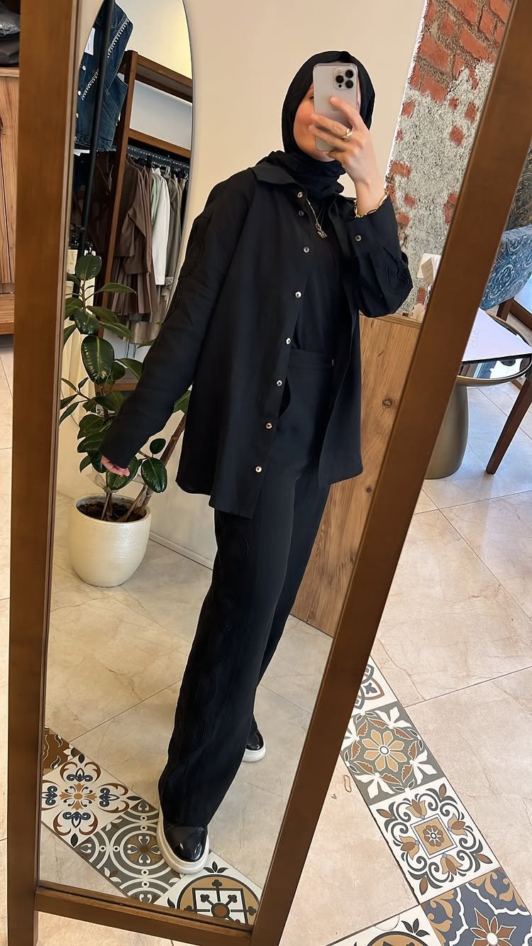 Sonya Takım Siyah Venöve