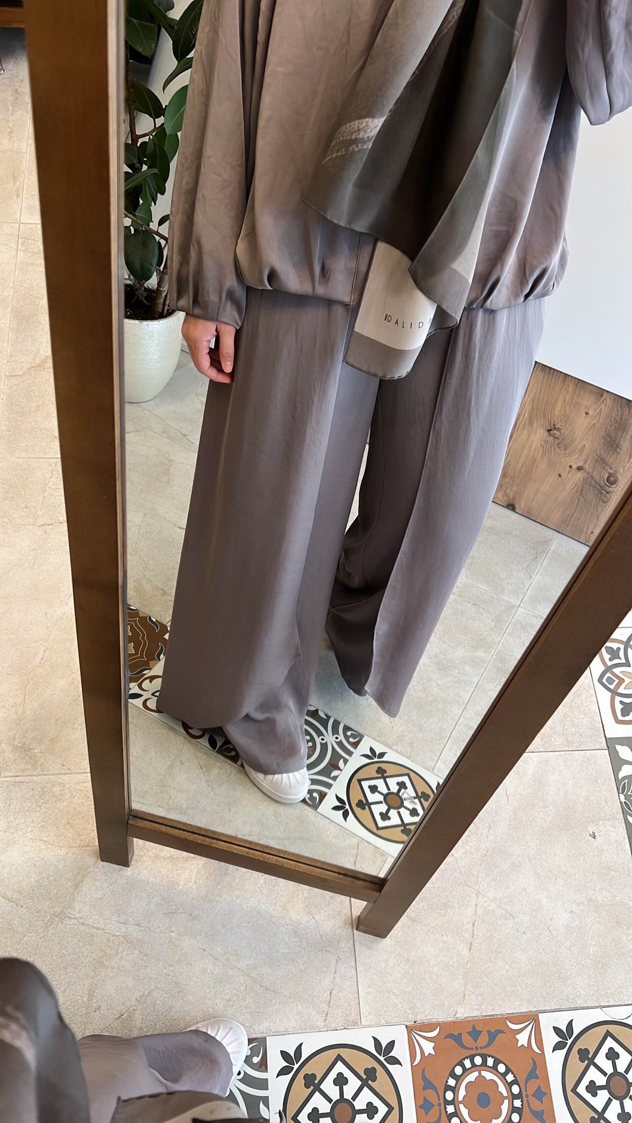 Su patlı sapphire takım vizon CEREMONY