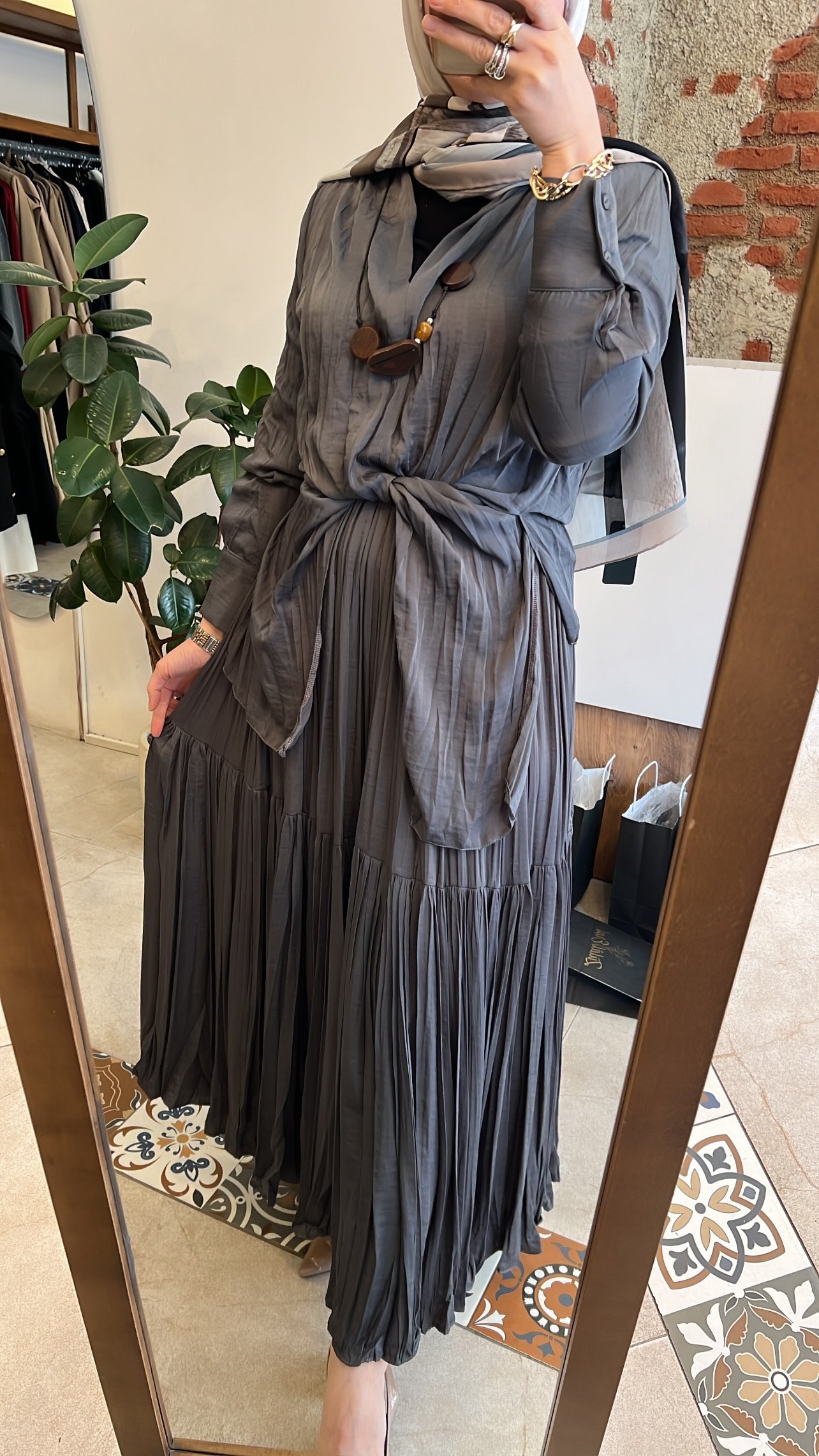 Tuniği aksesuarlı cupra takım gri CEREMONY