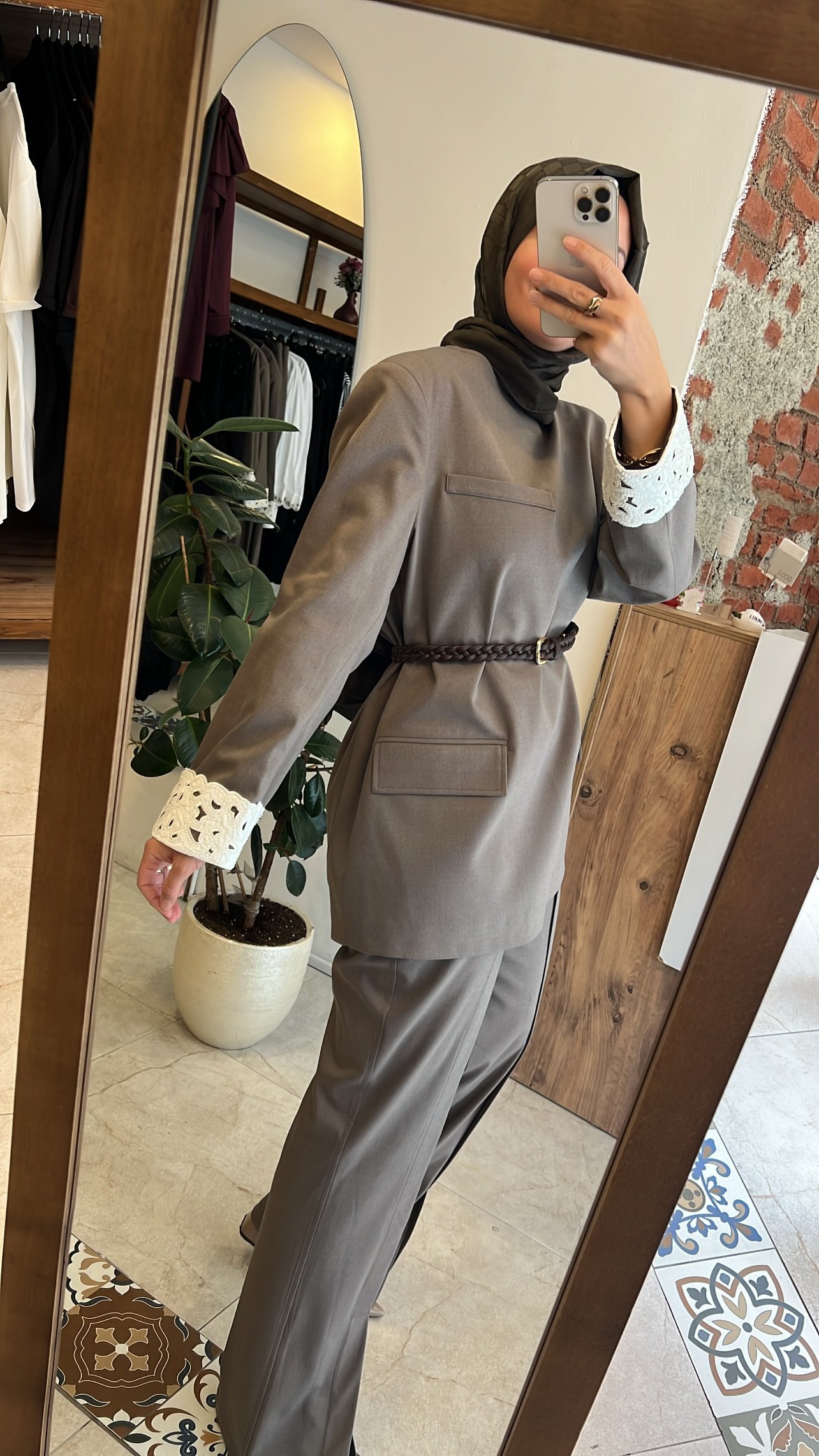 VENÖVE jonas takım