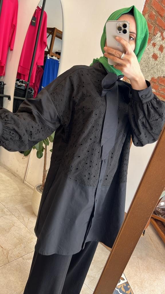 Yakası Bağlamalı Brode Tunik siyah CEREMONY
