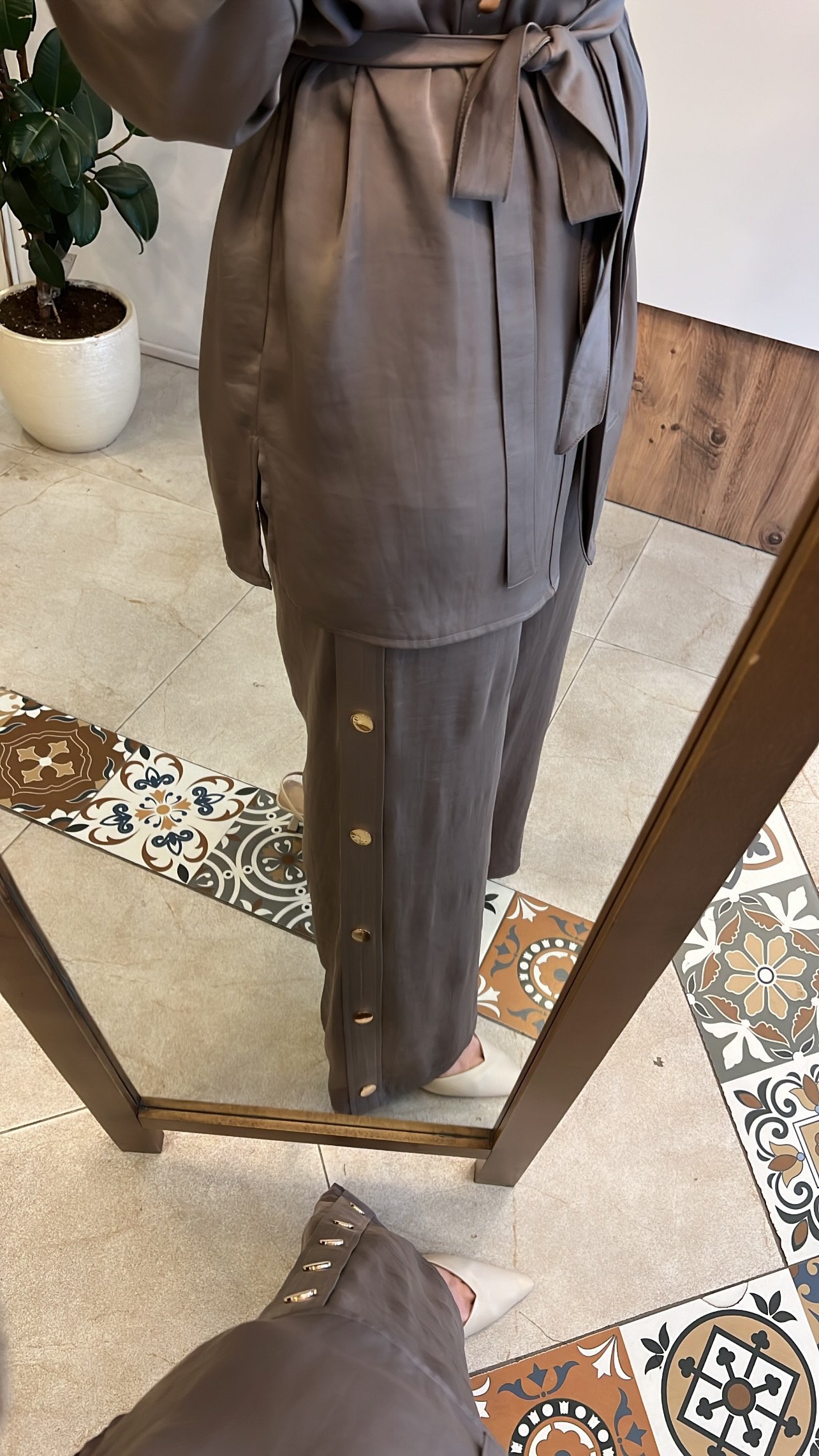 Yanları çıt çıtlı yağ küf CEREMONY