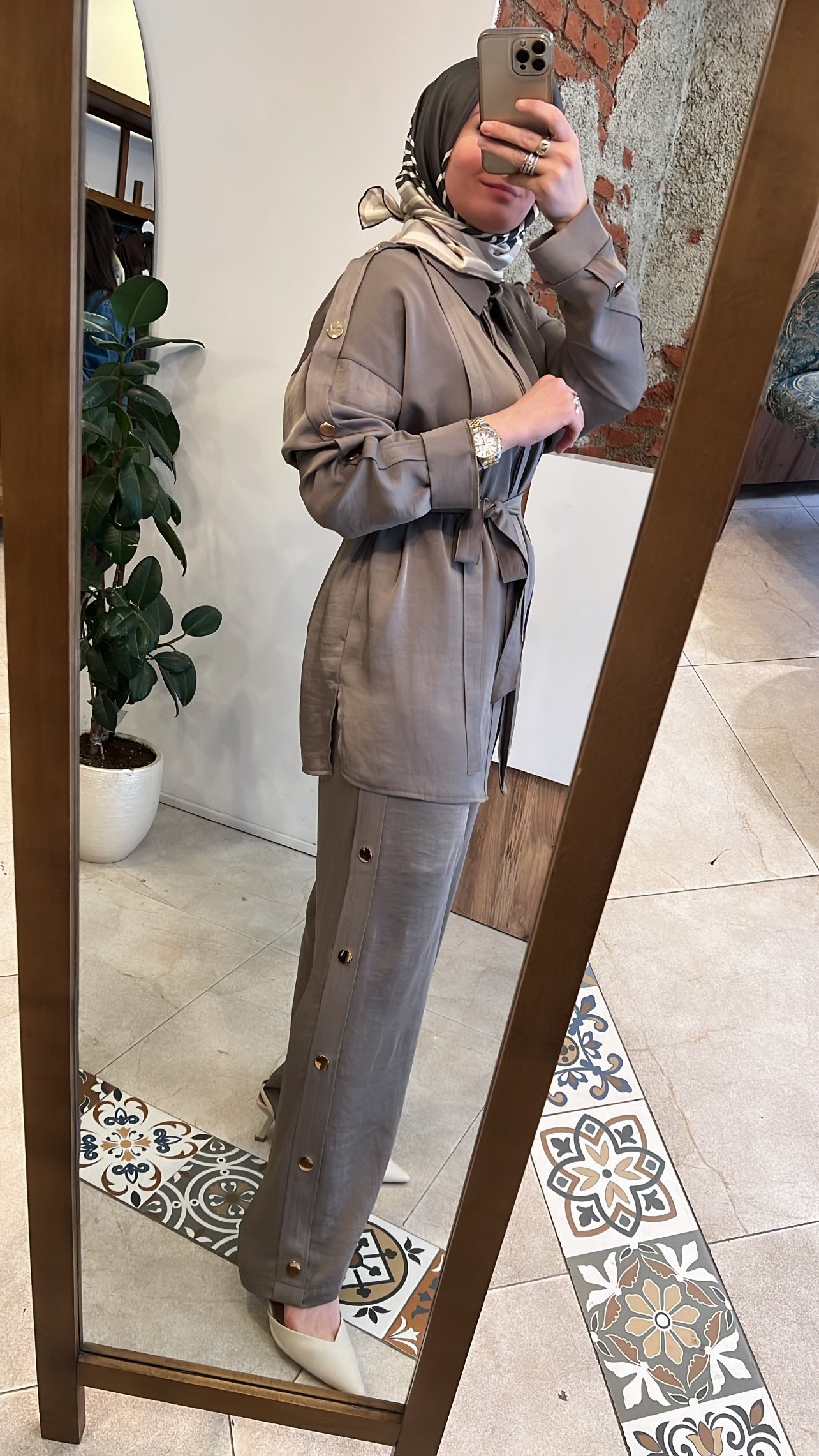 Yanları çıt çıtlı yağ küf CEREMONY