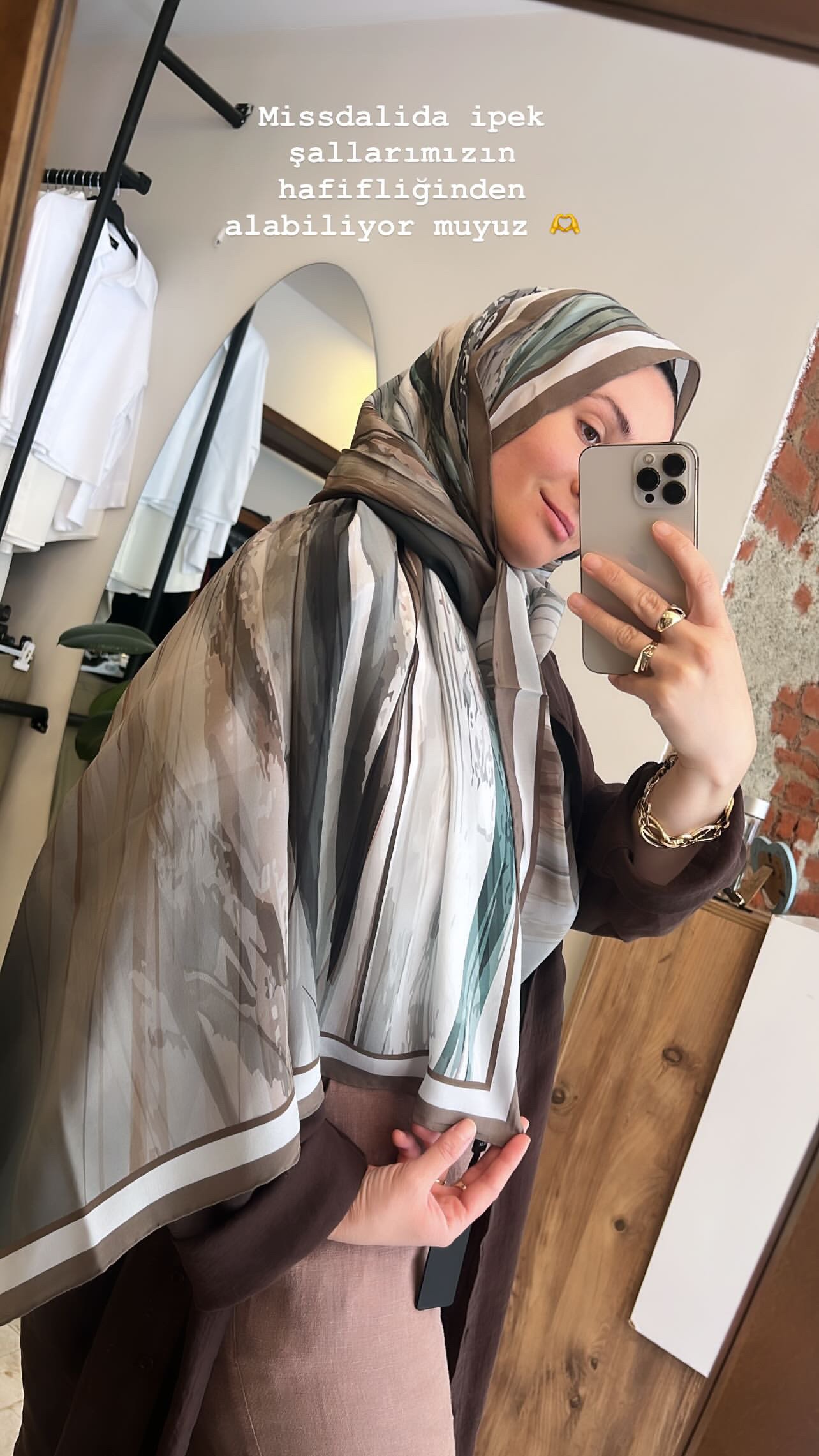 Yeşil geçişli şal MİSS DALİDA